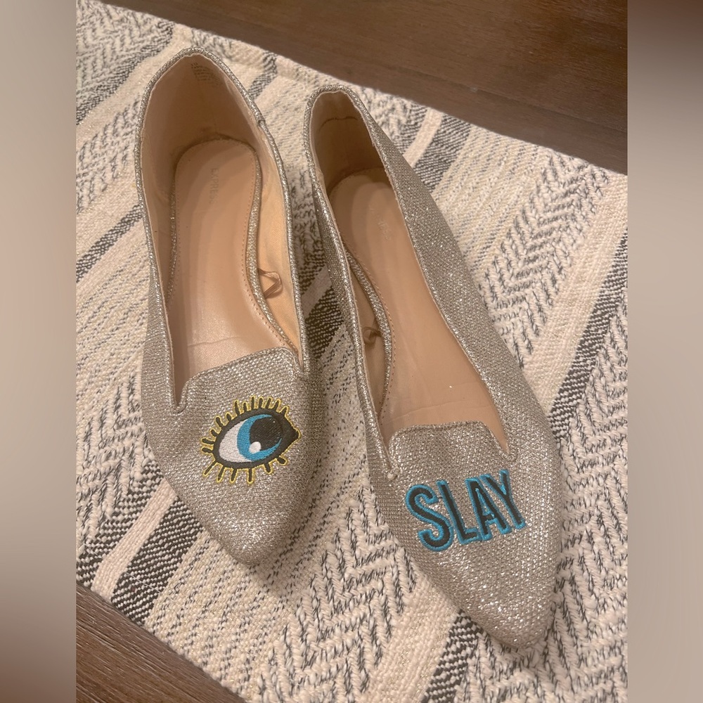 Metallic Gold Slay Express point toe flats size 10
